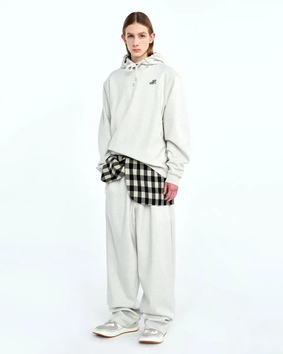 아더에러 Dancy logo hoodie & Samon Sweatpant